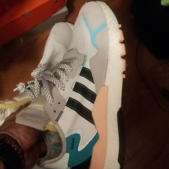 Shoes - Picture 3 of 4